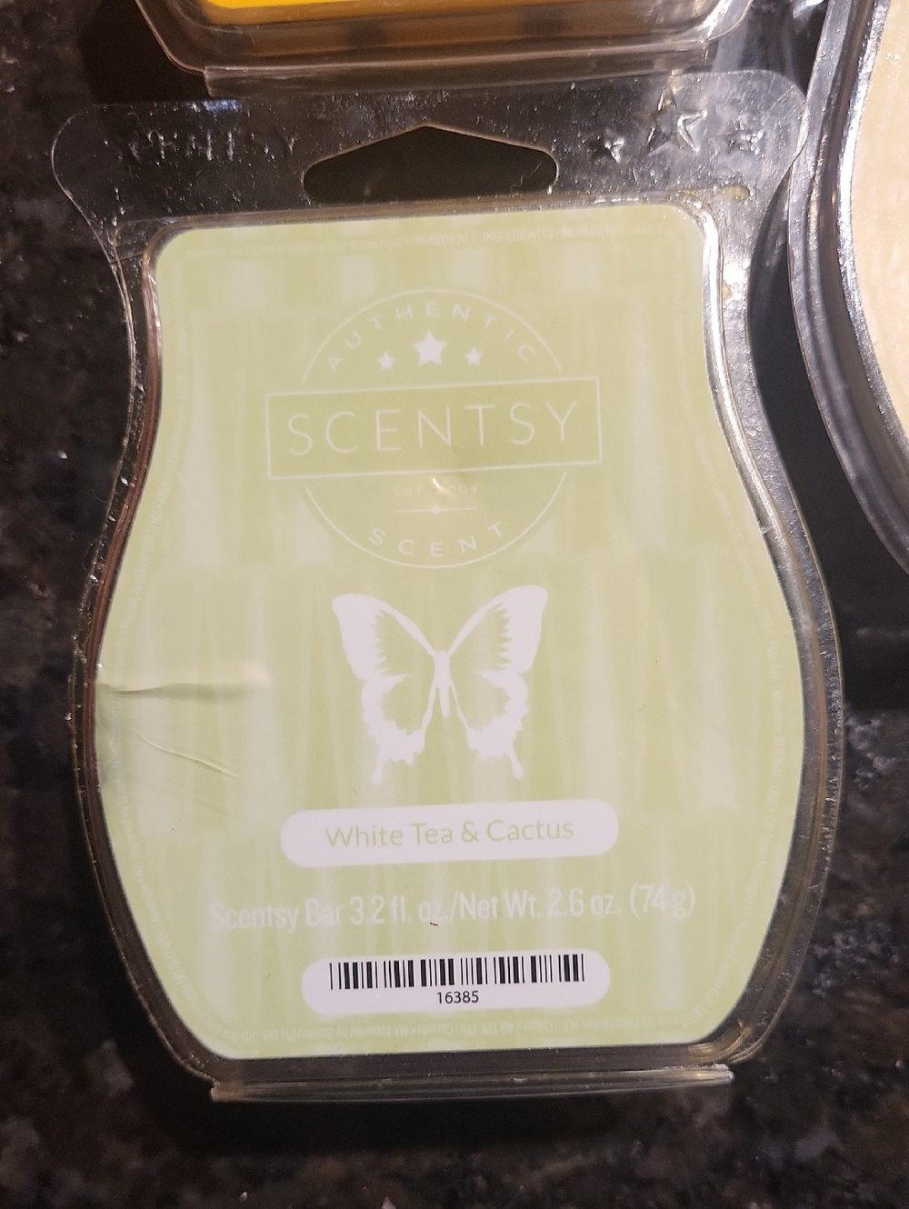 Scentsy Wax Bars Bundle-5 Lot / 3.2 fl.oz Each - Picture 6 of 7